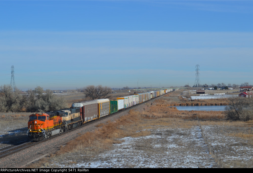 The Odd Couple - BNSF 7134/9783